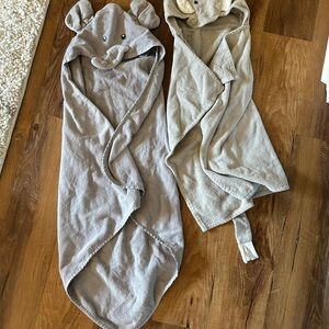 Set of 2 Elephant Hooded Baby Towels